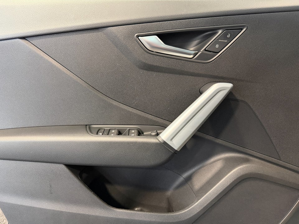 Audi Q2 35 TFSi Prestige S-tr. 5d