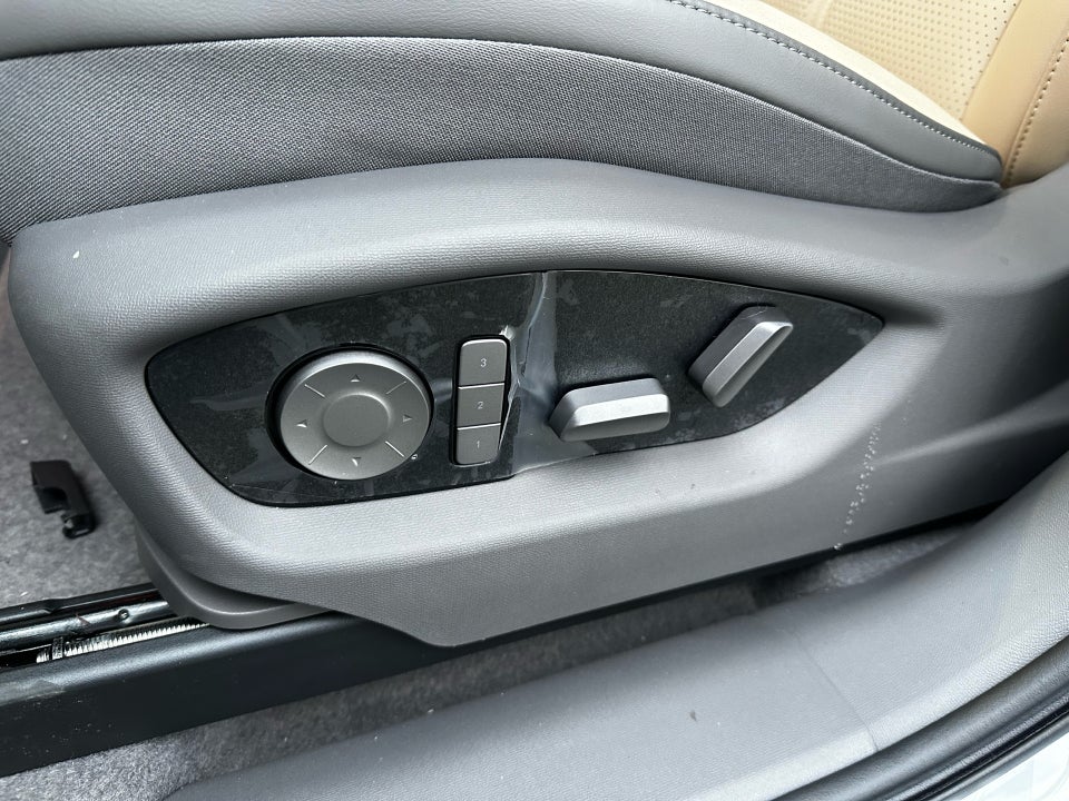 Hongqi EHS7 111 Exclusive 5d