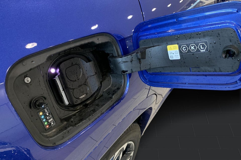 BMW iX1 eDrive20 M-Sport Pro 5d