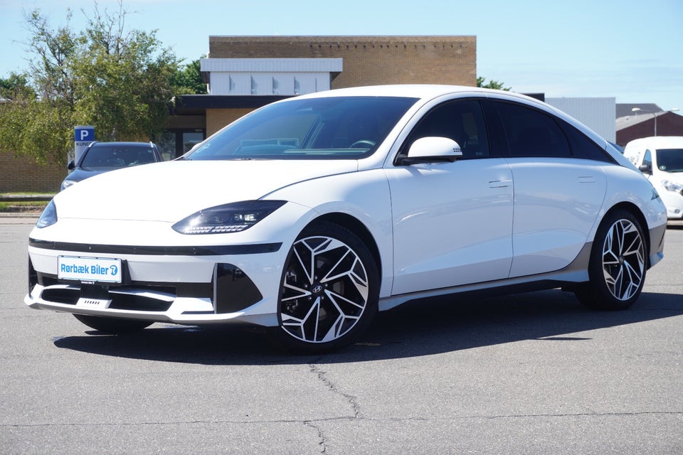 Hyundai Ioniq 6 77 Ultimate AWD 4d