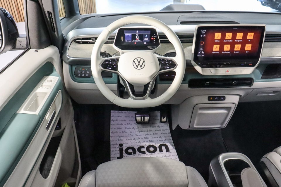 VW ID.Buzz 77 Pro SWB 5d