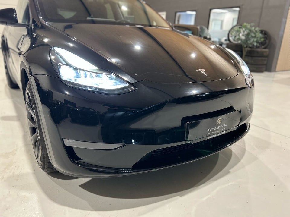 Tesla Model Y Long Range AWD 5d