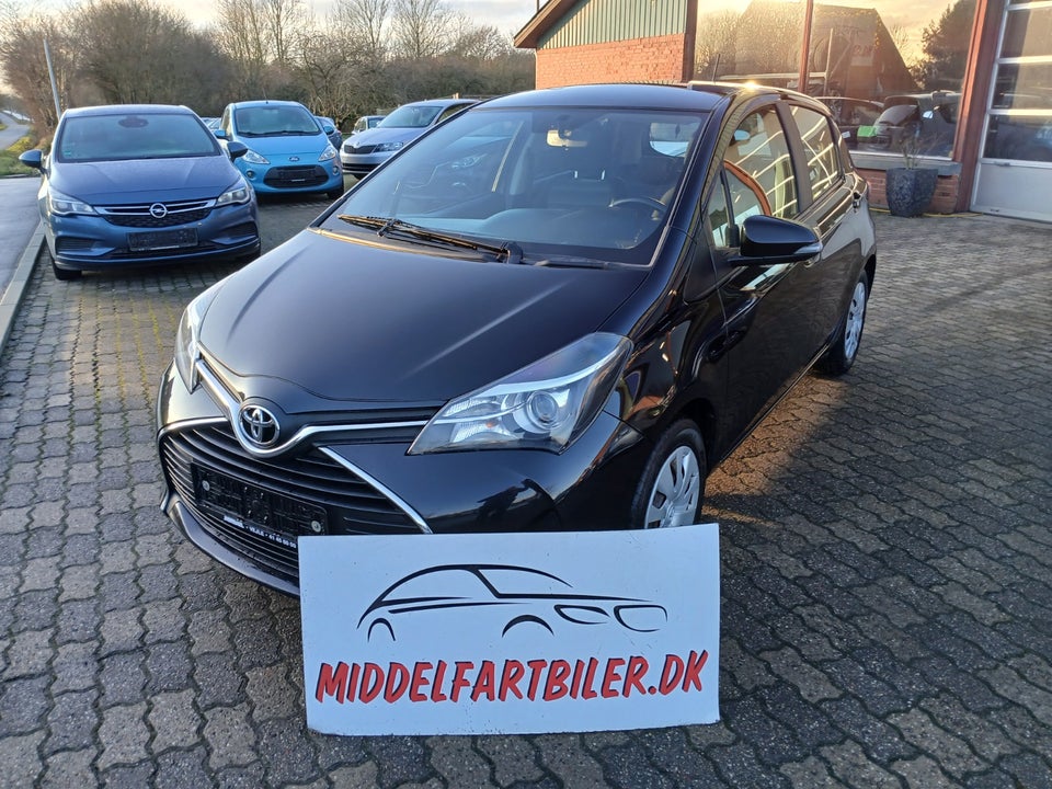 Toyota Yaris 1,0 VVT-i T2 5d