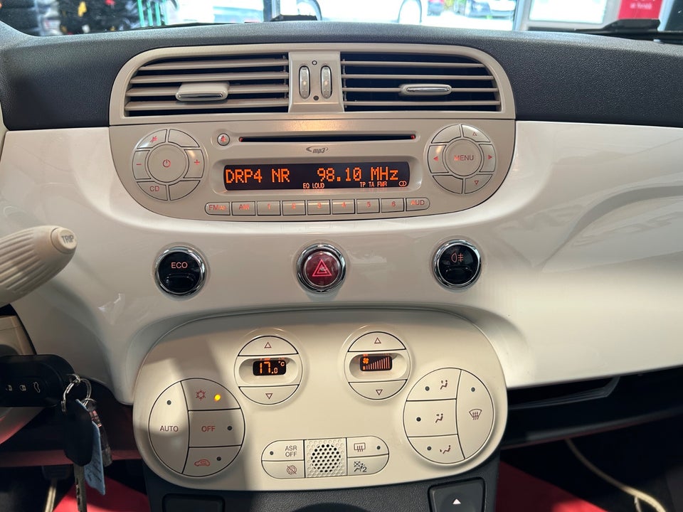 Fiat 500C 0,9 TwinAir 80 Lounge 2d