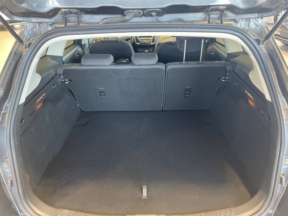 Ford Focus 1,0 SCTi 125 Titanium Fun stc. 5d