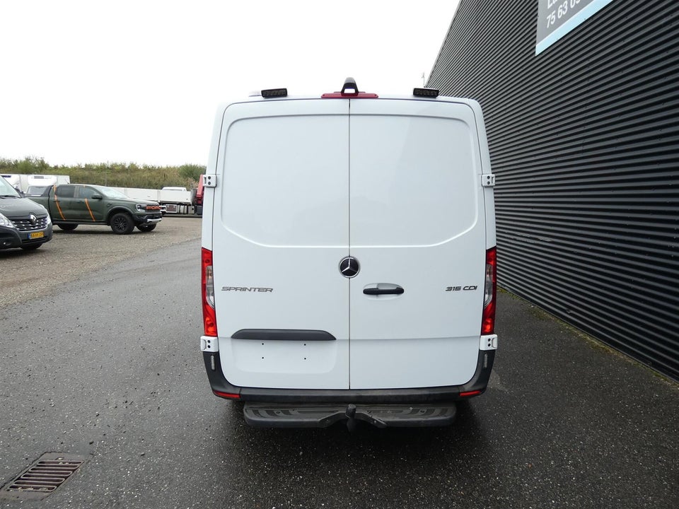 Mercedes Sprinter 315 2,0 CDi A2 Kassevogn SELECT aut. RWD