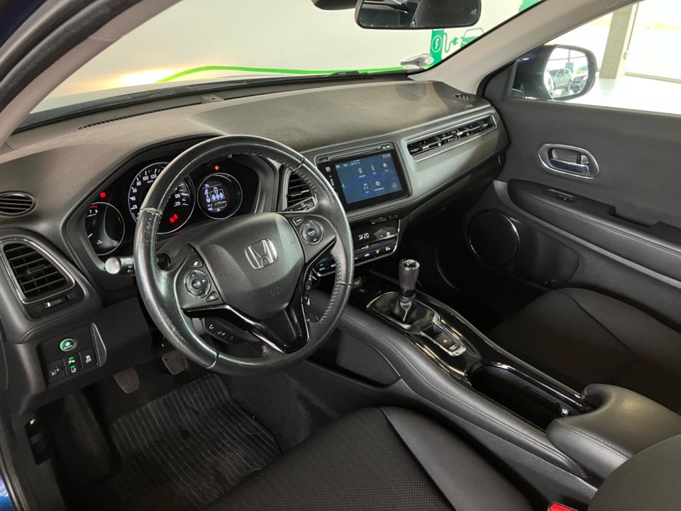 Honda HR-V 1,5 i-VTEC Elegance 5d