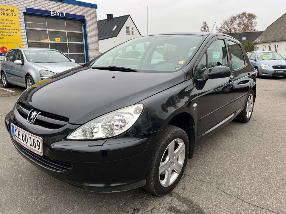 Peugeot 307 2,0 Griffe 5d