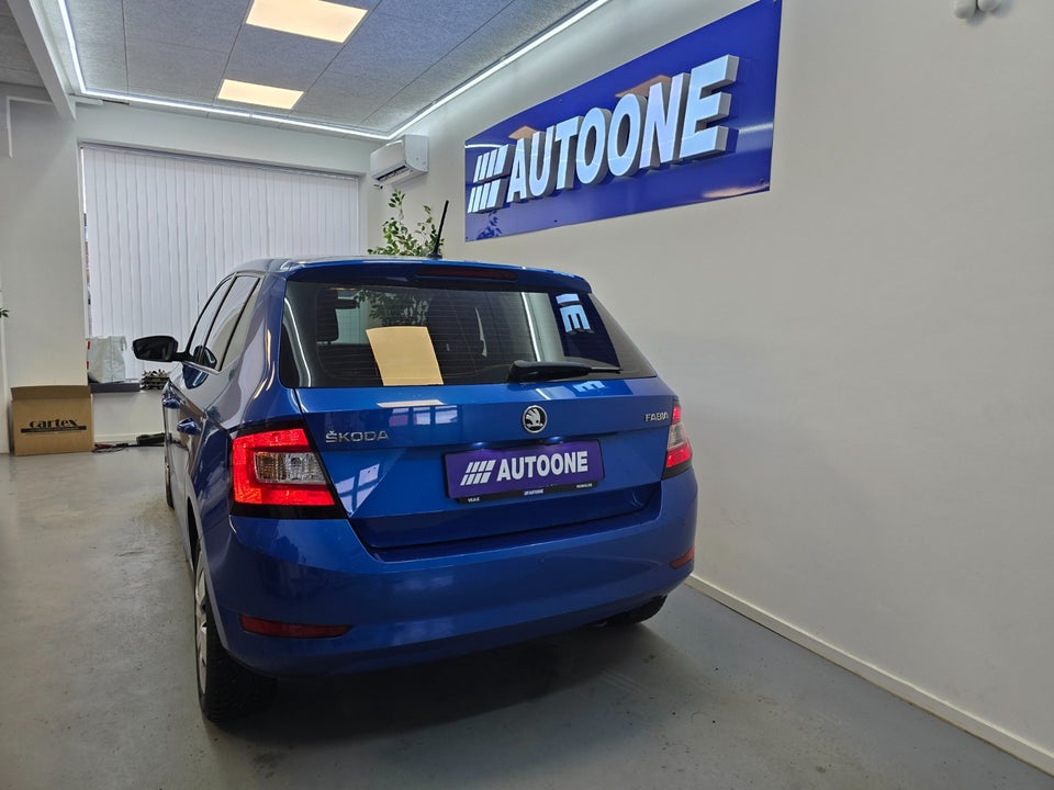 Skoda Fabia 1,0 MPi 75 Ambition 5d