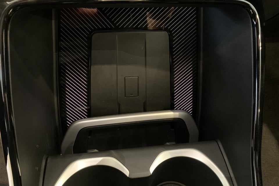 BMW iX1 eDrive20 M-Sport 5d