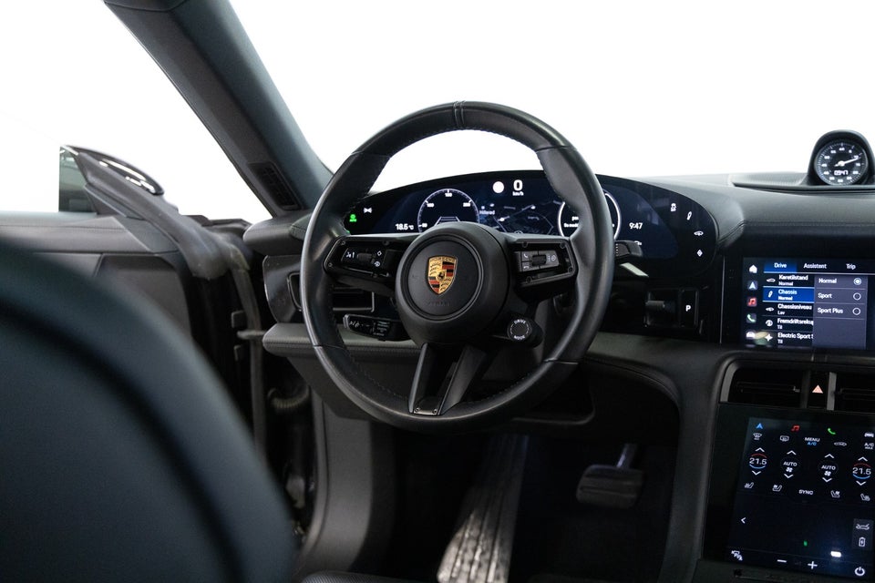 Porsche Taycan 4S Performance+ 4d
