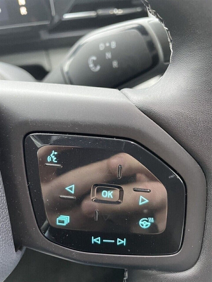 Ford Capri 77 Select Extended Range 5d