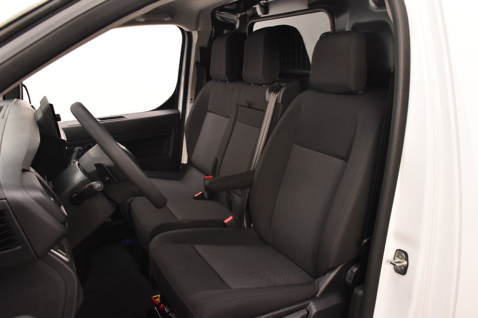 Toyota ProAce 75 Long Comfort Master+