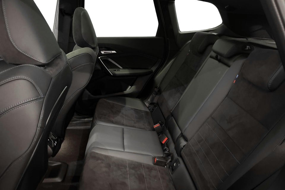 BMW iX1 xDrive30 Fully Charged 5d