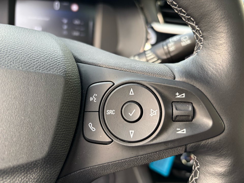 Opel Corsa 1,2 GS 5d