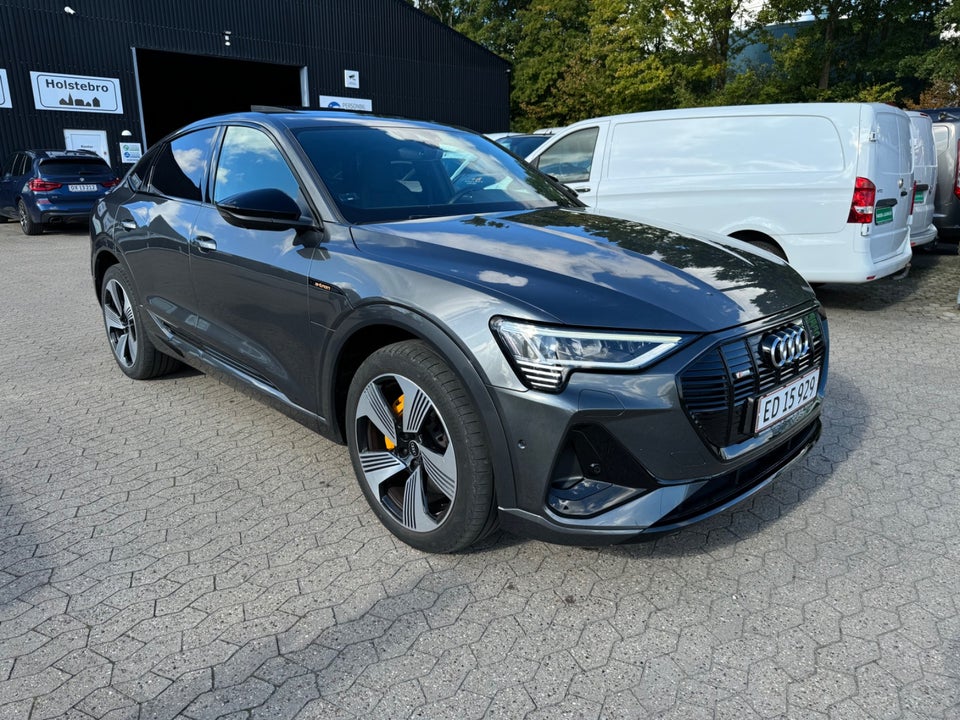 Audi e-tron 55 S-line Sportback quattro 5d