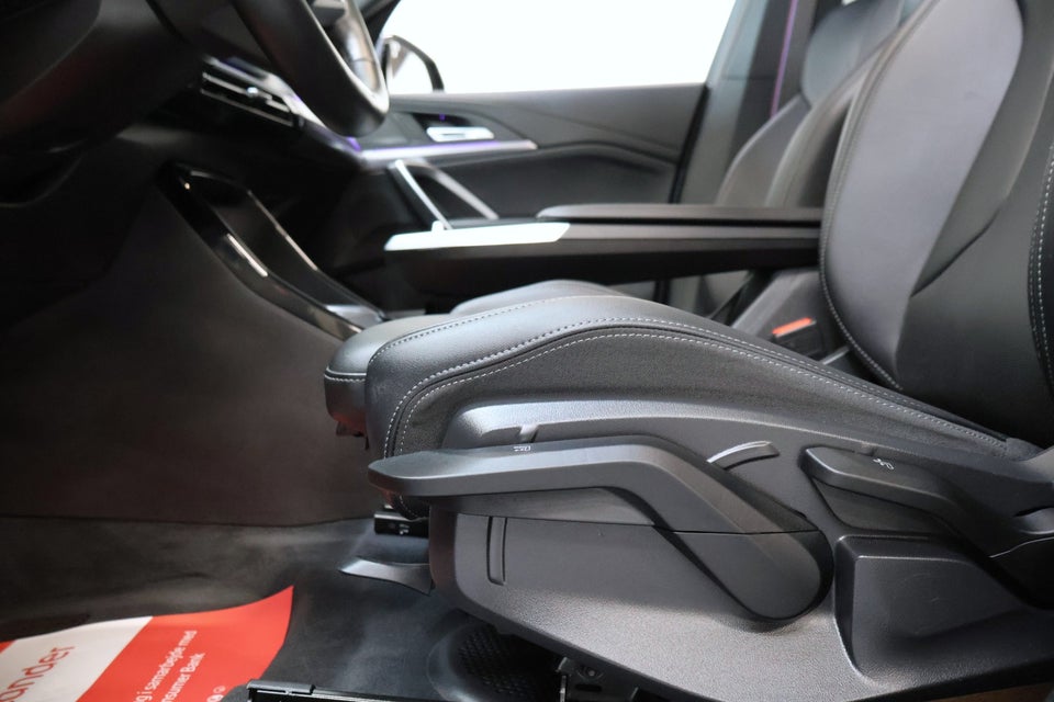 BMW iX1 eDrive20 M-Sport Pro 5d