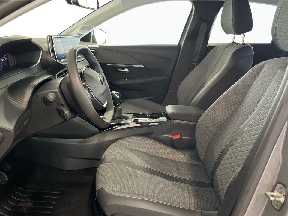 Peugeot 208 1,2 PureTech 100 Allure+ 5d