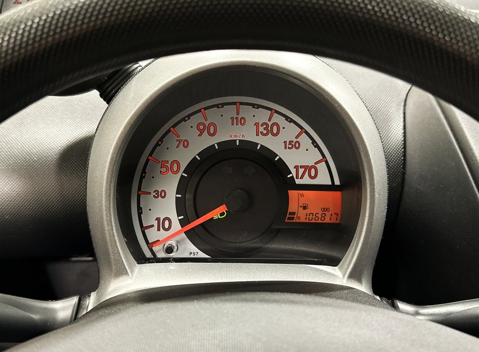 Peugeot 107 1,0 Active 5d