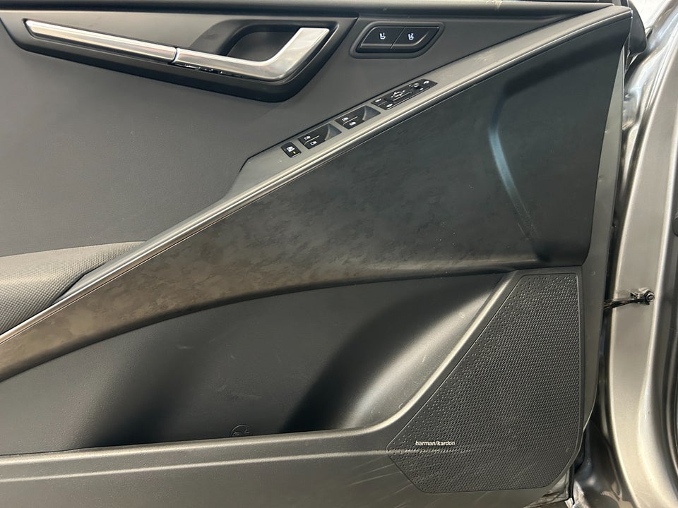 Kia Niro 64 EV Upgrade 5d