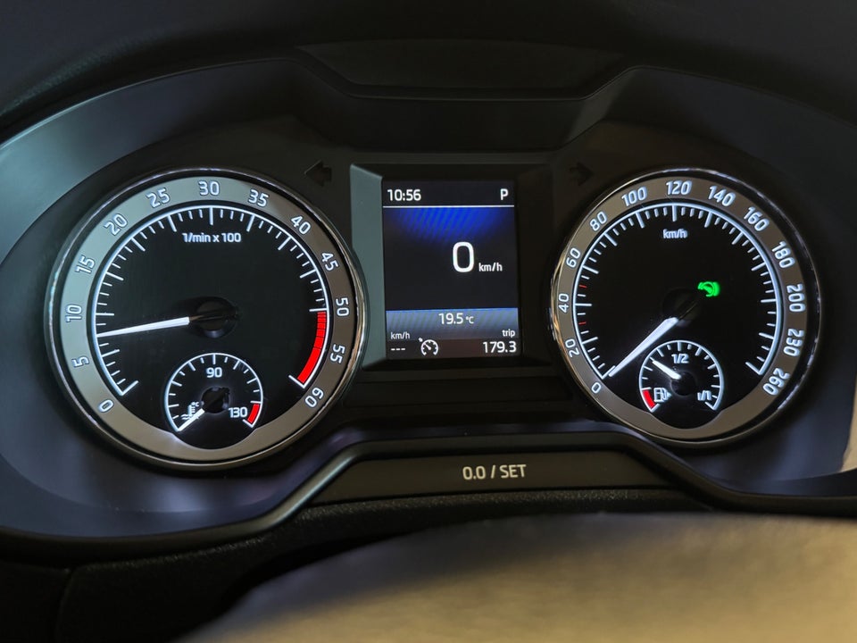 Skoda Octavia 1,6 TDi 115 Ambition Combi DSG 5d