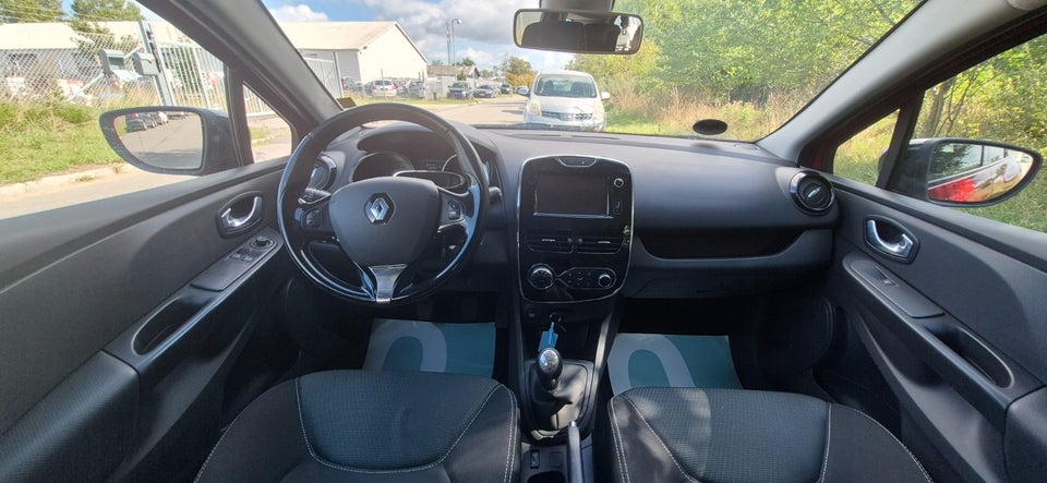 Renault Clio IV 0,9 TCe 90 Dynamique Sport Tourer 5d