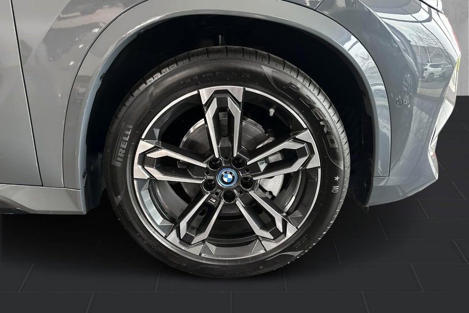 BMW iX1 eDrive20 M-Sport 5d