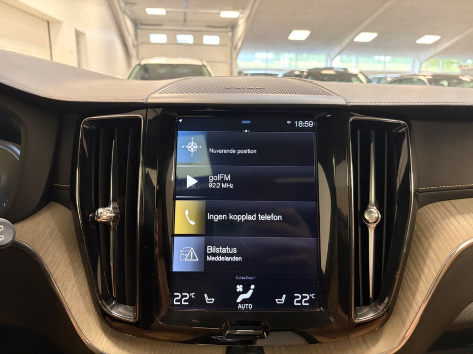 Volvo XC60 2,0 T8 ReCharge Inscription aut. AWD 5d