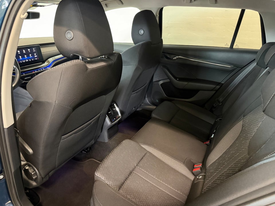 Skoda Octavia 2,0 TDi 150 Style Combi DSG 5d