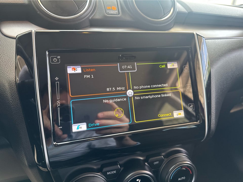 Suzuki Swift 1,2 mHybrid Exclusive 5d