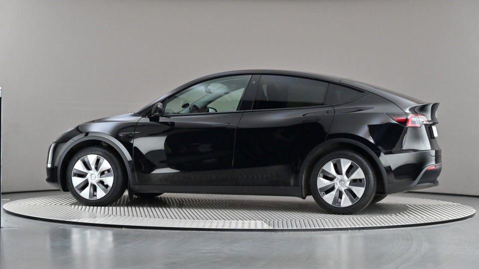 Tesla Model Y Long Range AWD 5d