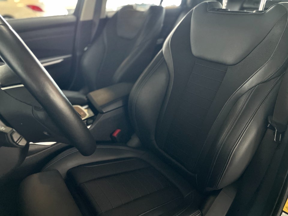 BMW 330e 2,0 Touring Sport Line aut. 5d