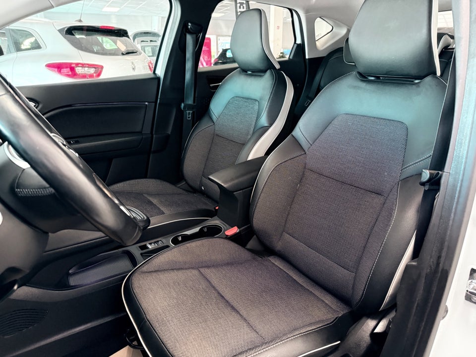 Renault Captur 1,6 E-Tech Intens 5d