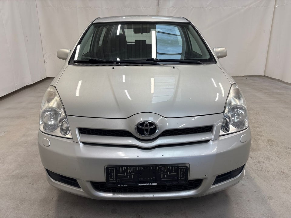 Toyota Corolla Verso 1,8 Luna 7prs 5d