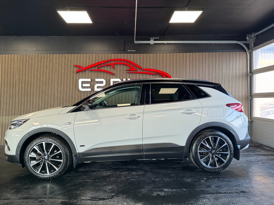 Opel Grandland X 1,6 Hybrid Ultimate aut. 5d