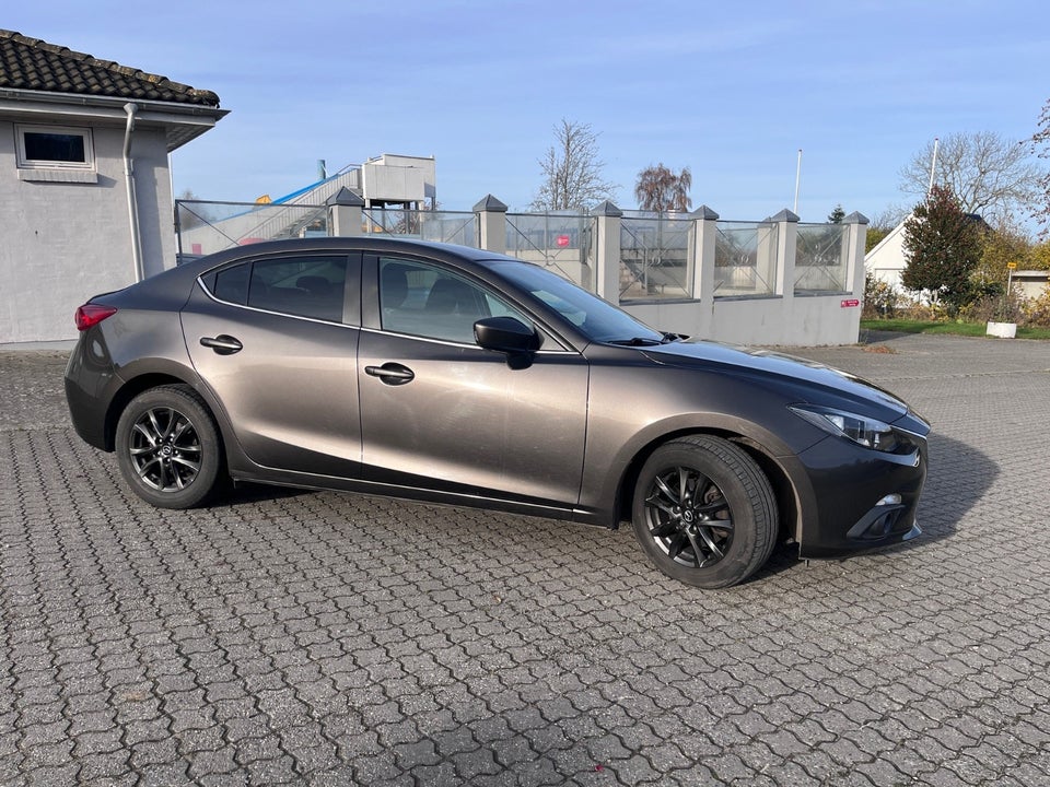 Mazda 3 2,0 SkyActiv-G 120 Vision 4d