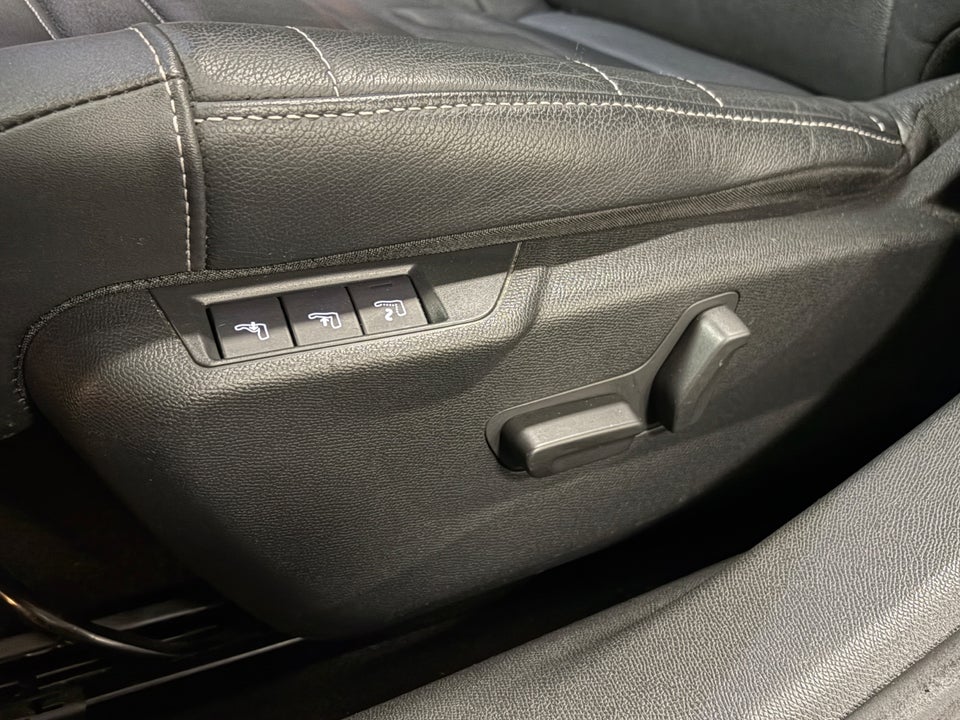 Citroën ë-C4 50 Shine Sport 5d