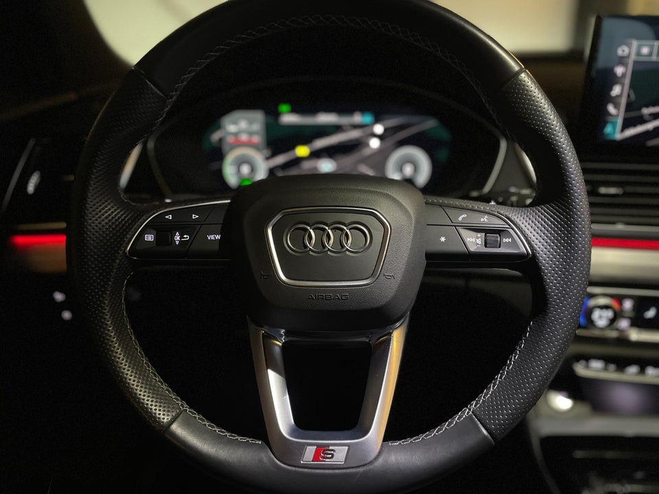 Audi Q5 50 TFSi e S-line quattro S-tr. 5d