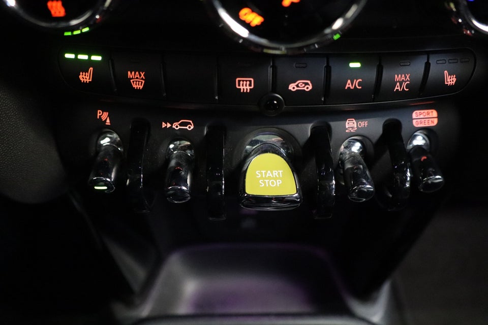 MINI Cooper SE Edition Premium Plus 3d