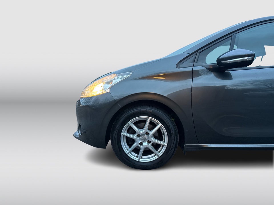 Peugeot 208 1,2 VTi Active 5d