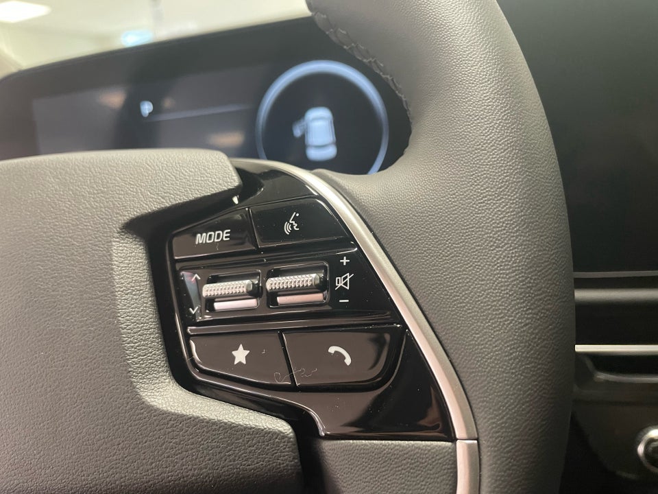 Kia Niro 64 EV Prestige 5d