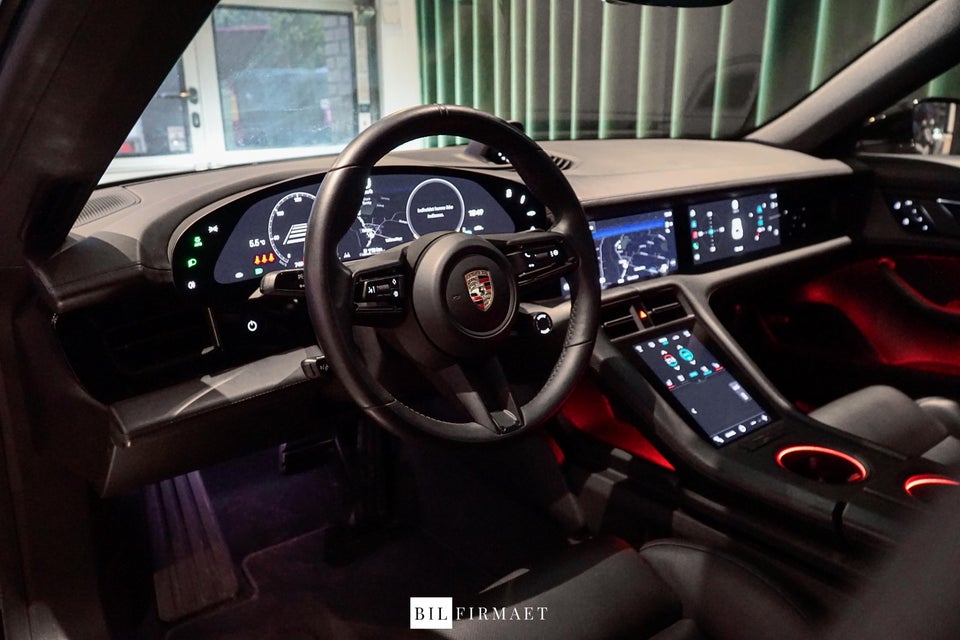 Porsche Taycan 4S Performance+ Cross Turismo 5d