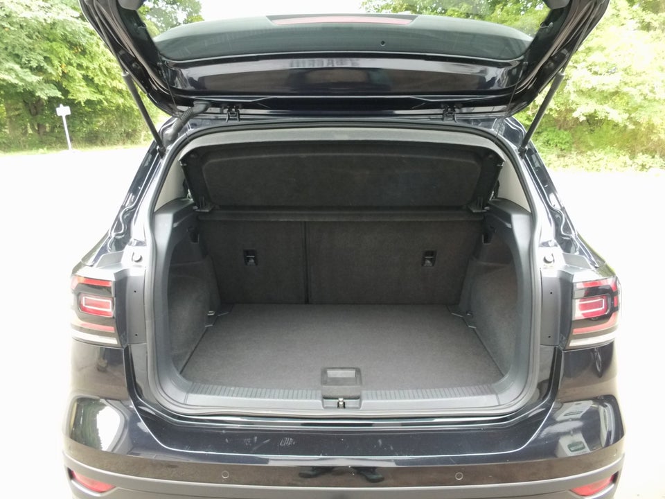 VW T-Cross 1,0 TSi 115 Life DSG 5d