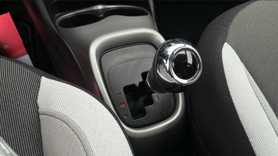 Toyota Aygo 1,0 VVT-i x-change x-shift 5d
