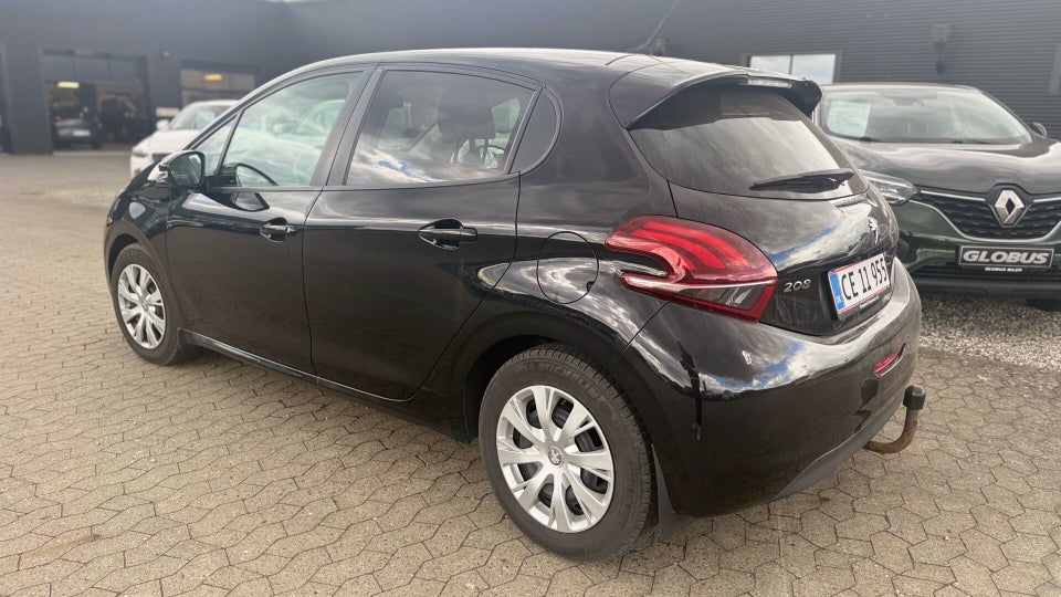 Peugeot 208 1,2 VTi 82 Envy 5d