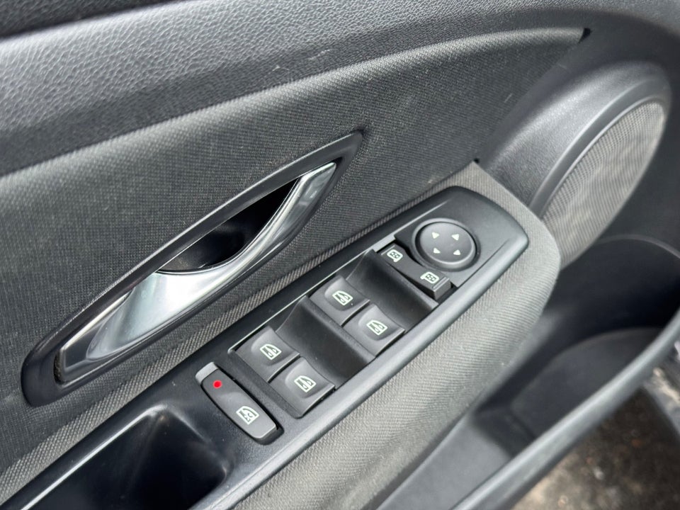 Renault Megane III 1,5 dCi 90 Authentique Sport Tourer 5d