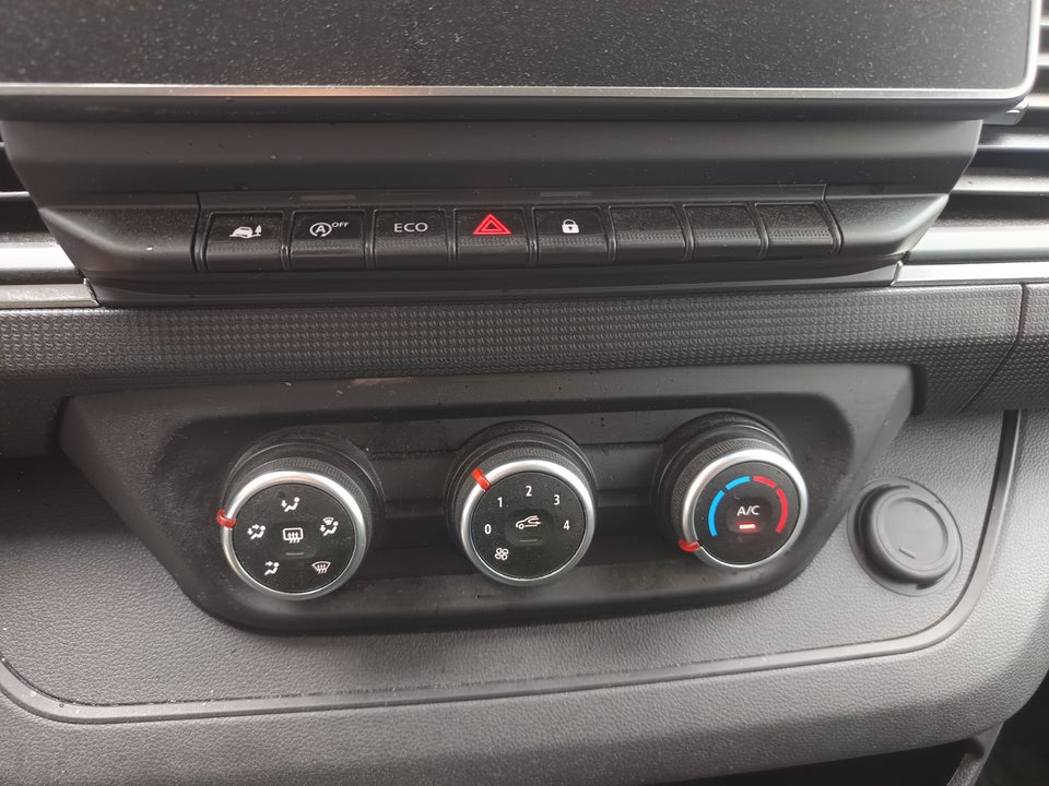 Nissan Primastar 2,0 dCi 150 L2H1 N-Connecta Mandskabsvogn