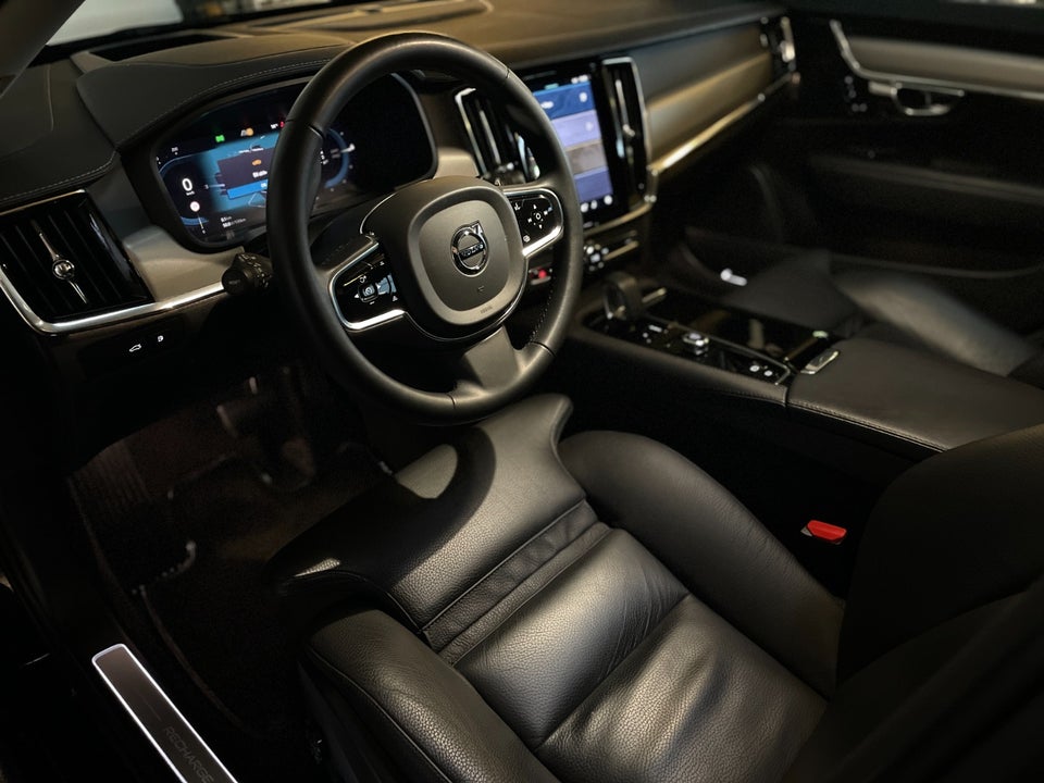 Volvo V90 2,0 T6 ReCharge Plus Dark aut. AWD 5d