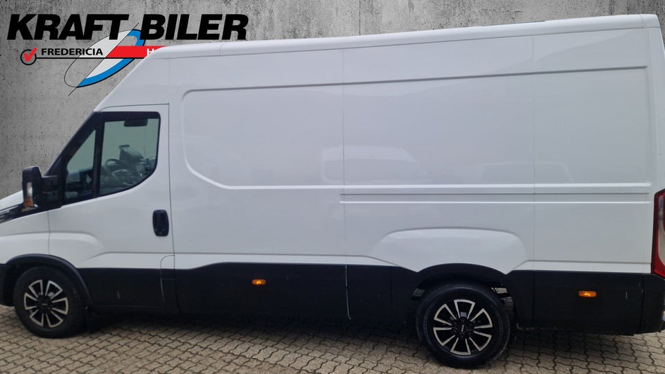 Iveco Daily 3,0 35S18 12m³ Van AG8