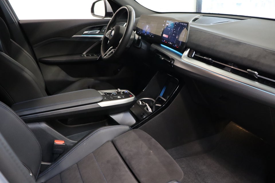 BMW iX2 eDrive20 M-Sport Premium 5d